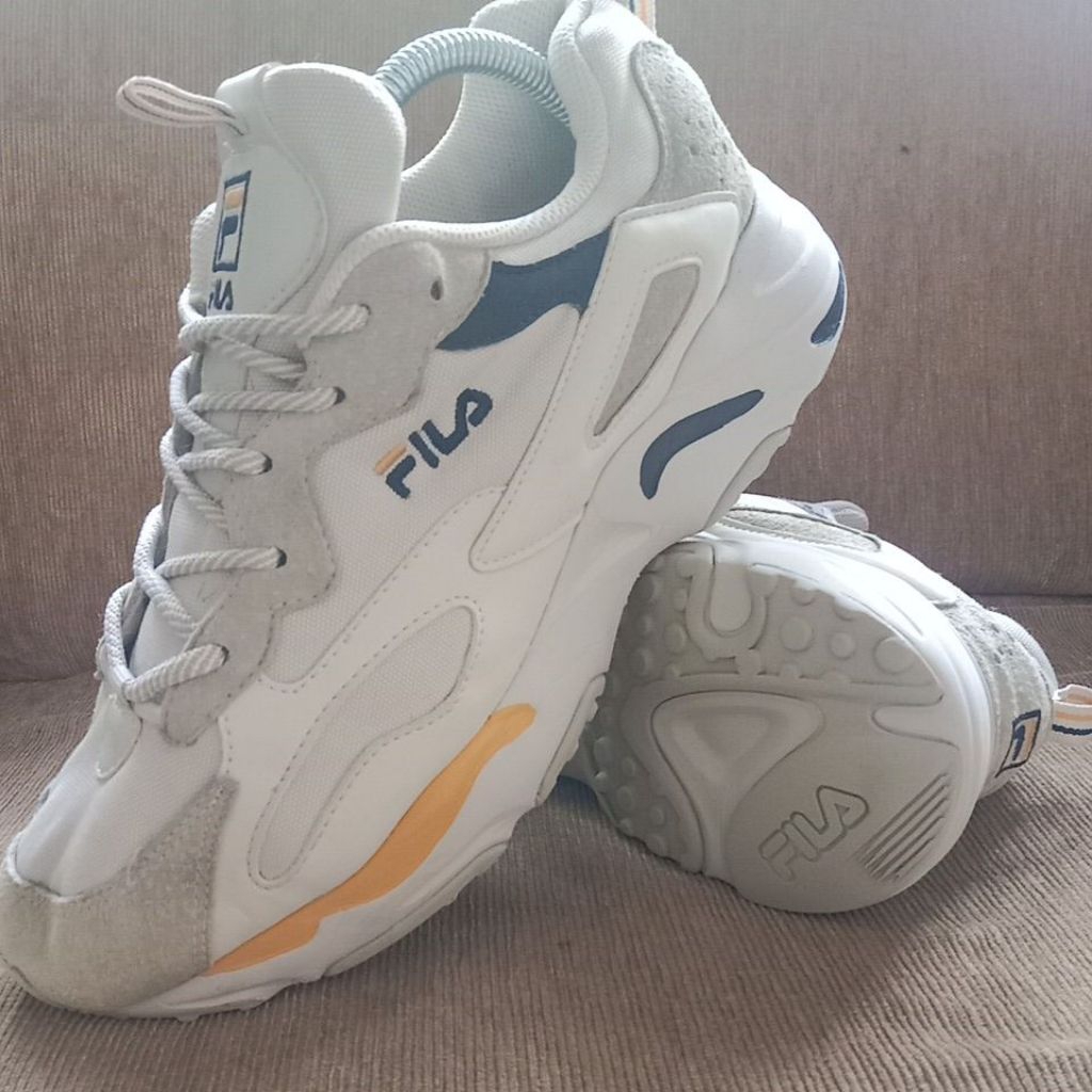 S258 sepatu42 FILA Ray Tracer Yellow Preloved
