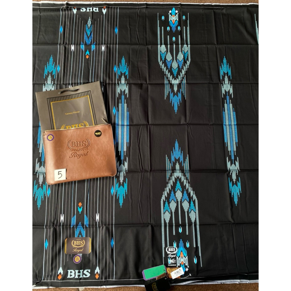 SARUNG BHS ROYAL GOLD & SILVER