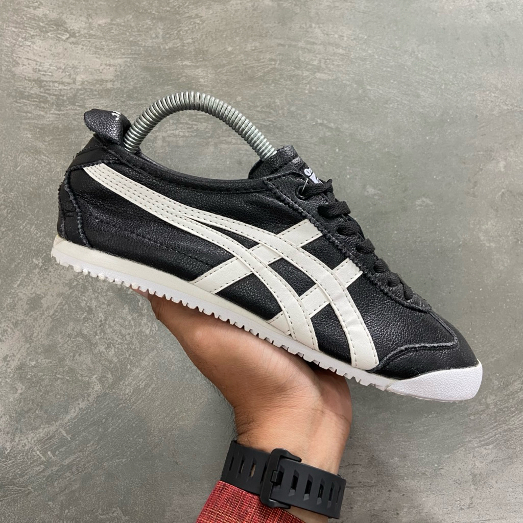 [Size 40.5] Rare Onitsuka Tiger Mexico 66 Leather Black White Second Kondisi Mulus Nominus. Harga Ba