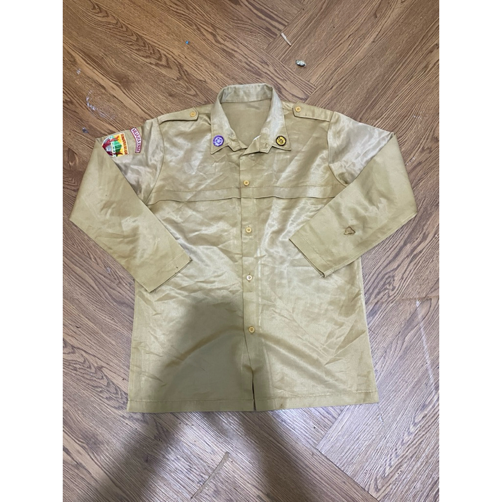 Borongan preloved baju pramuka SMA