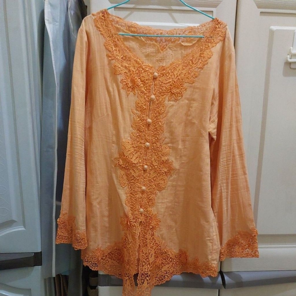 Preloved Atasan Kebaya Tangan Panjang