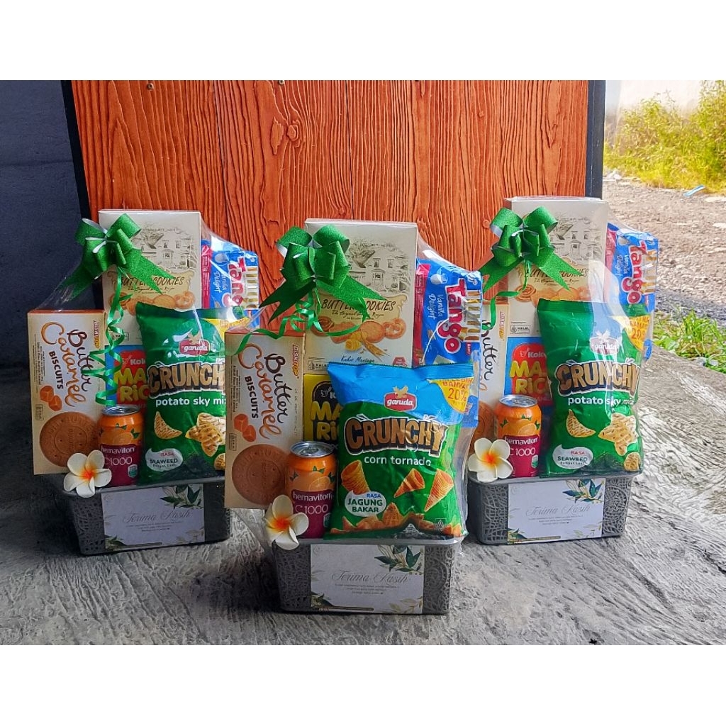 Parcel Snack Mini /Souvenir Snack / Parcel Snack Murah /Hampers Snack Mini/Bingkisan Snack Bali