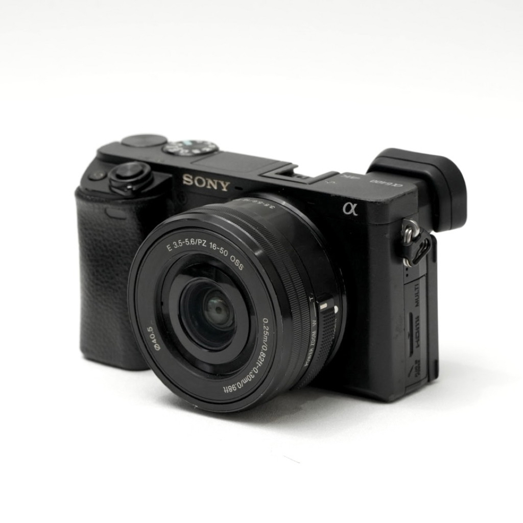 Kamera Sony A6400 + Kit 16-50mm Bekas Second