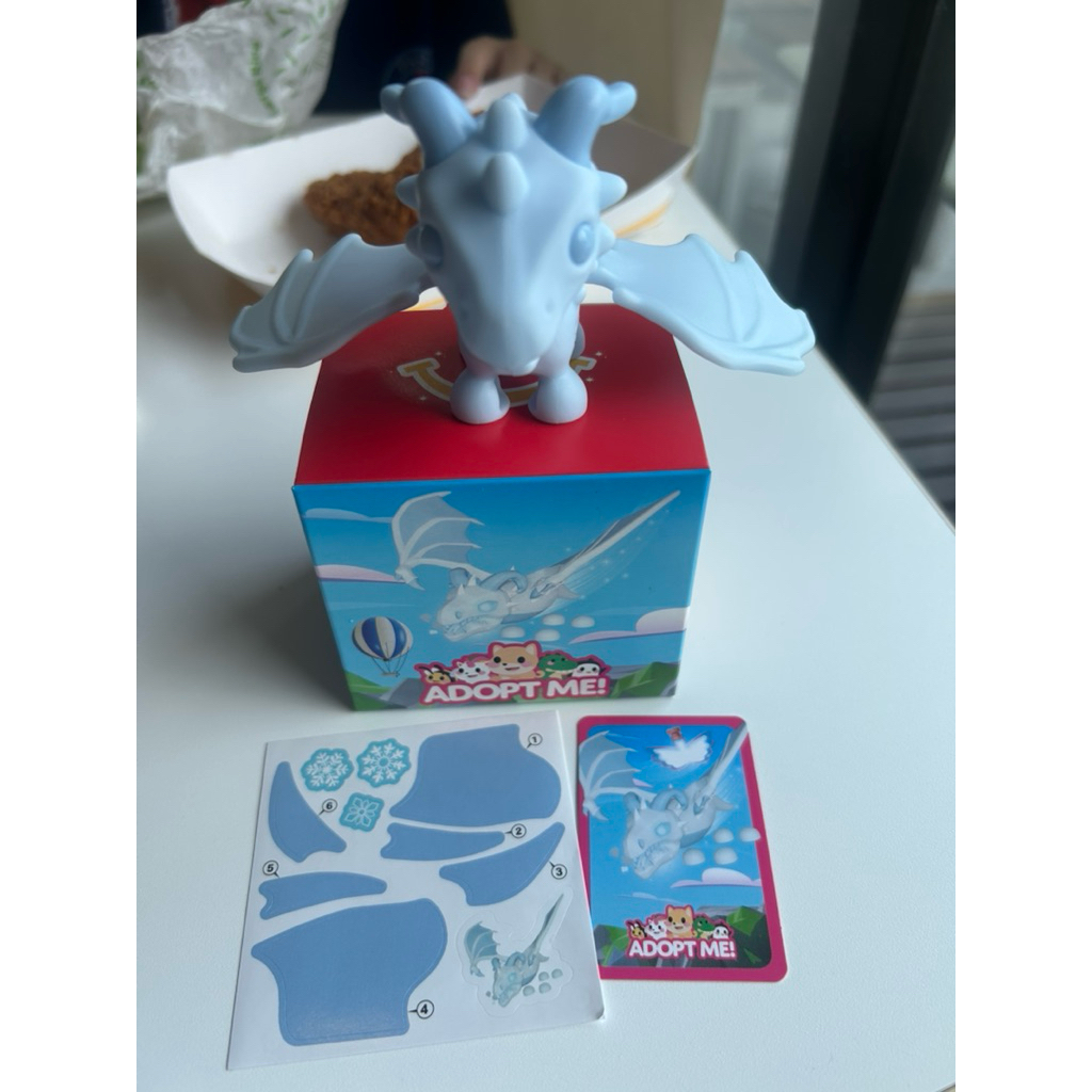 mainan McD McDonalds Adopt Me frost dragon