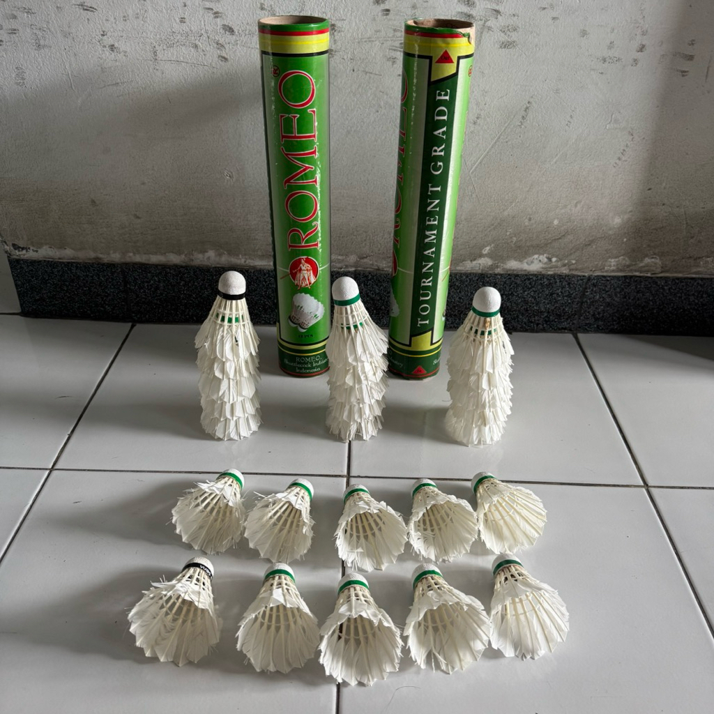 KOK BADMINTON BEKAS KUALITAS TERBAIK