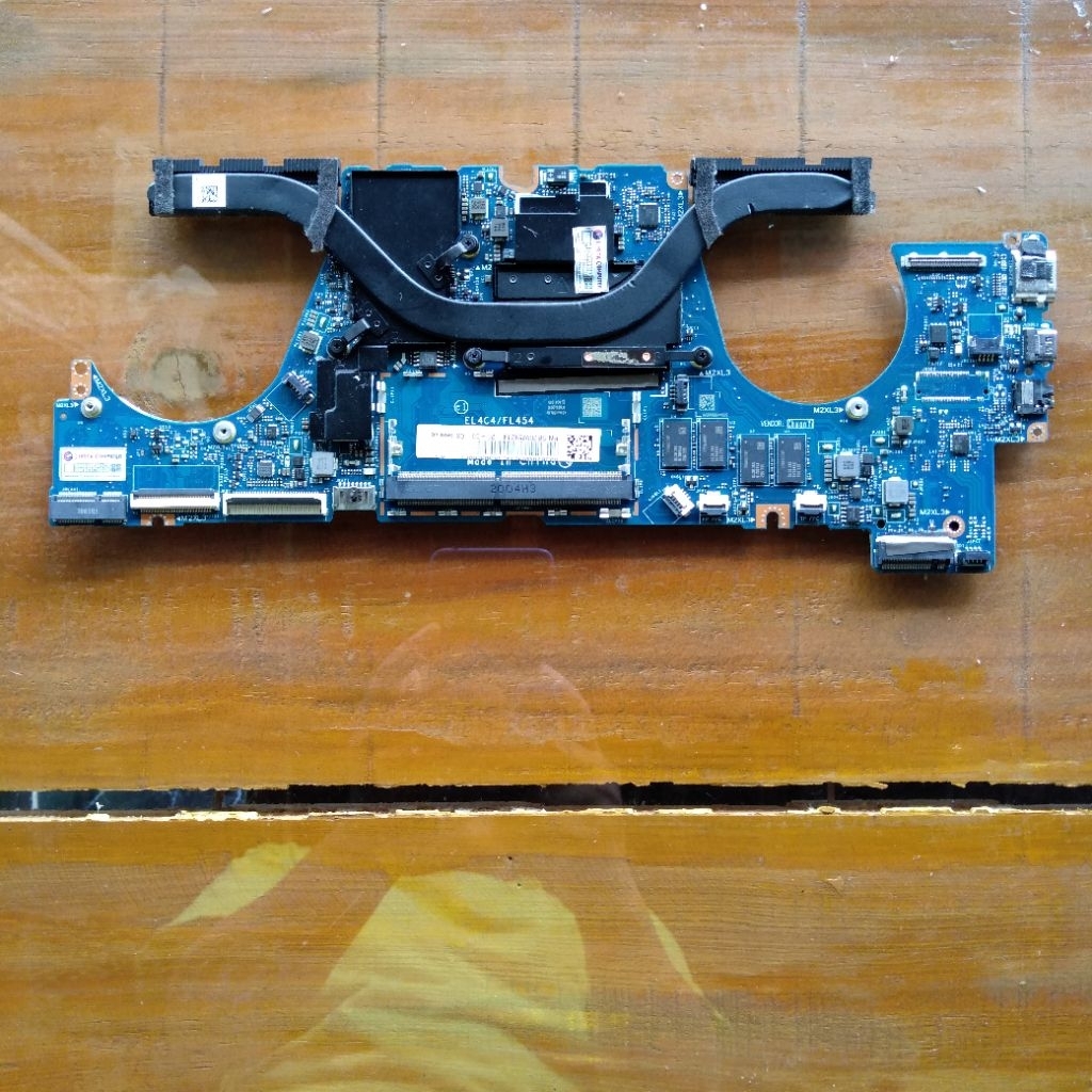 motherboard normal lenovo ideapad c340 14iwl core i5 gen 8 dual VGA baca deskripsi dulu