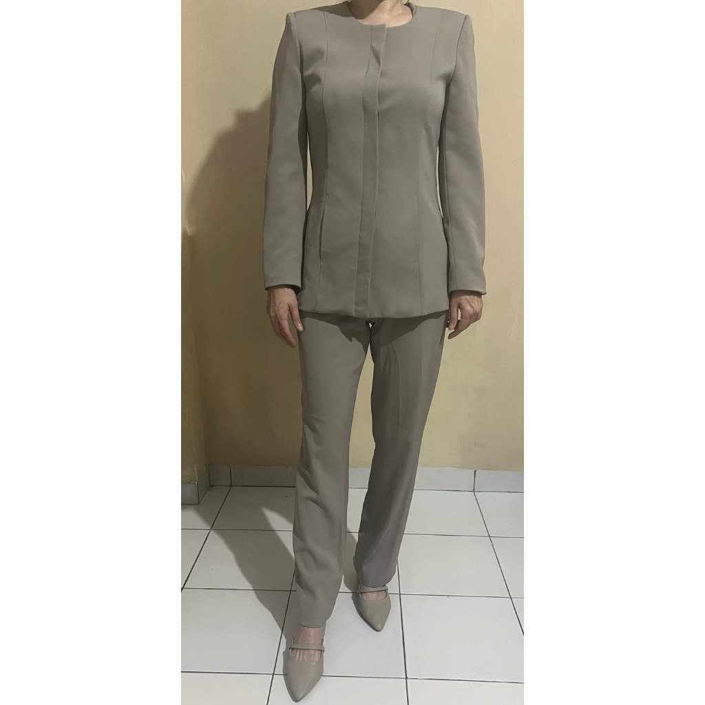 Set baju kantoran