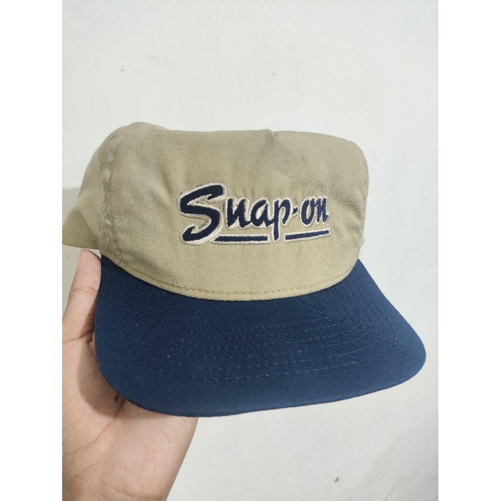Topi Vintage Snap on Swingster