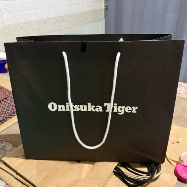 TERMURAH READY STOCK Paperbag Branded ONitSuka Tiger black original 100% big size / Ukuran besar lar
