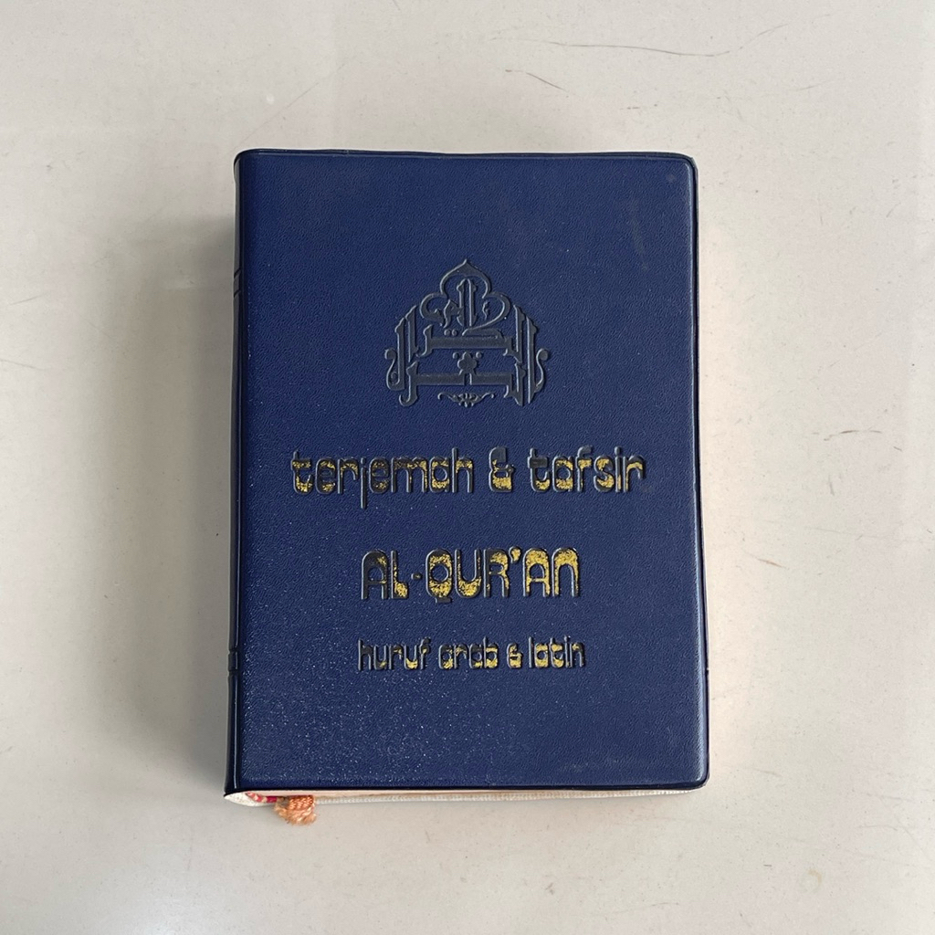 Buku TERJEMAH DAN TAFSIR AL QURAN Huruf Arab dan Latin