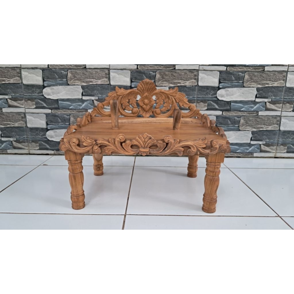 meja tatakan Kujang Meja display kujang kayu jati