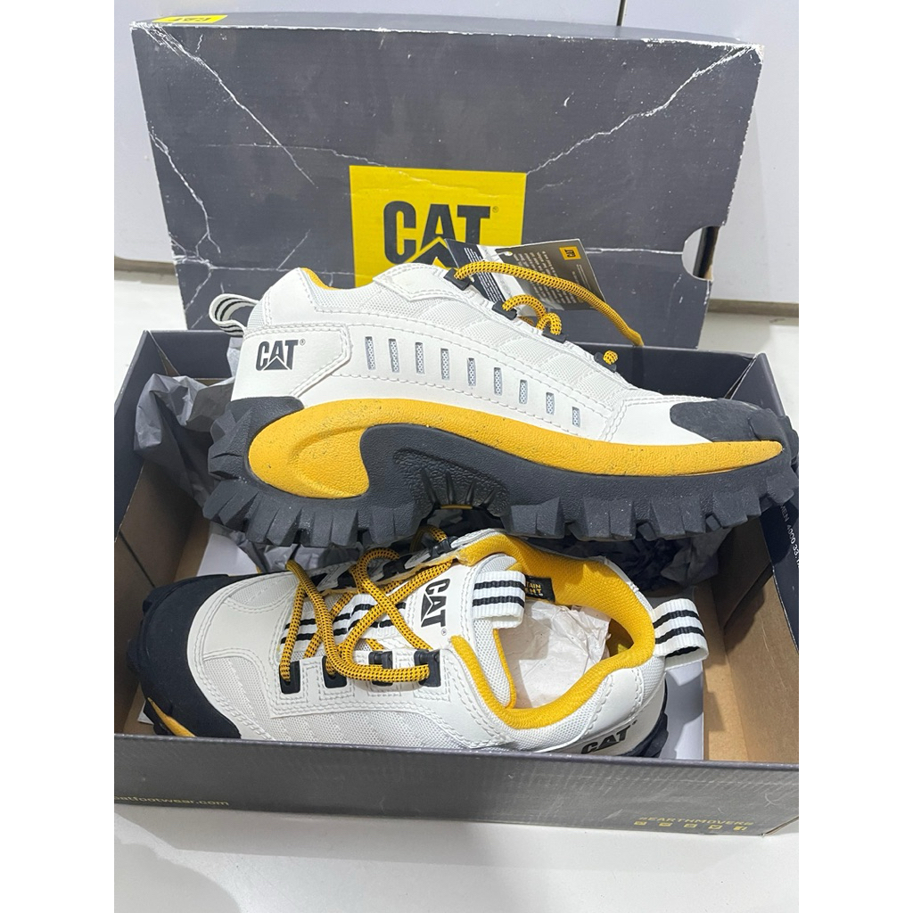 Sepatu Caterpillar Intruder Oxford