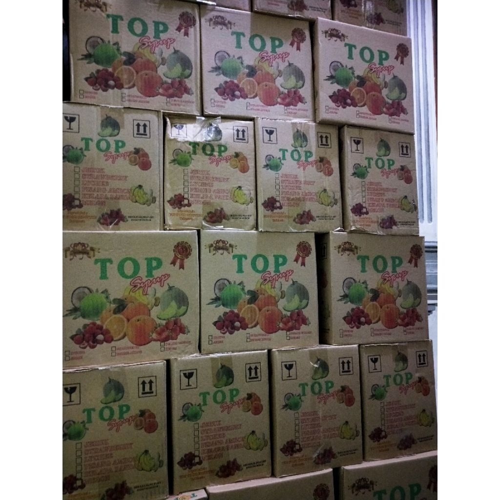 Sirup TOP Orange Squash  1 Dus isi 12 Botol