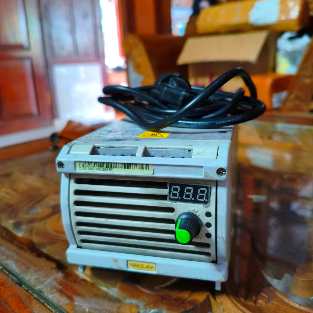 power suplay vapel epw30 adjus 10-30v 50A sudah lengkap dengan kabel ac