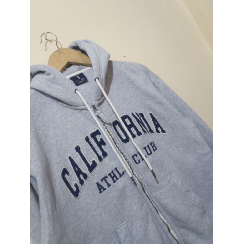 ZIPPER HOODIE WHO CALIFORNIA