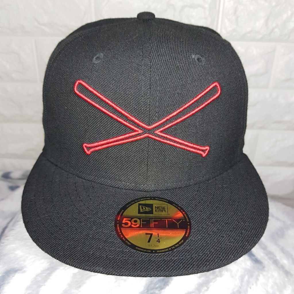 Justfitteds Exclusive Crossedbats x New Era 59FIFTY 7 1/4
