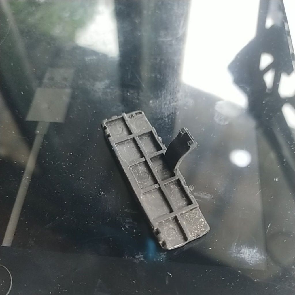 karet tutup hdmi lcd kamera nikon d3100 original