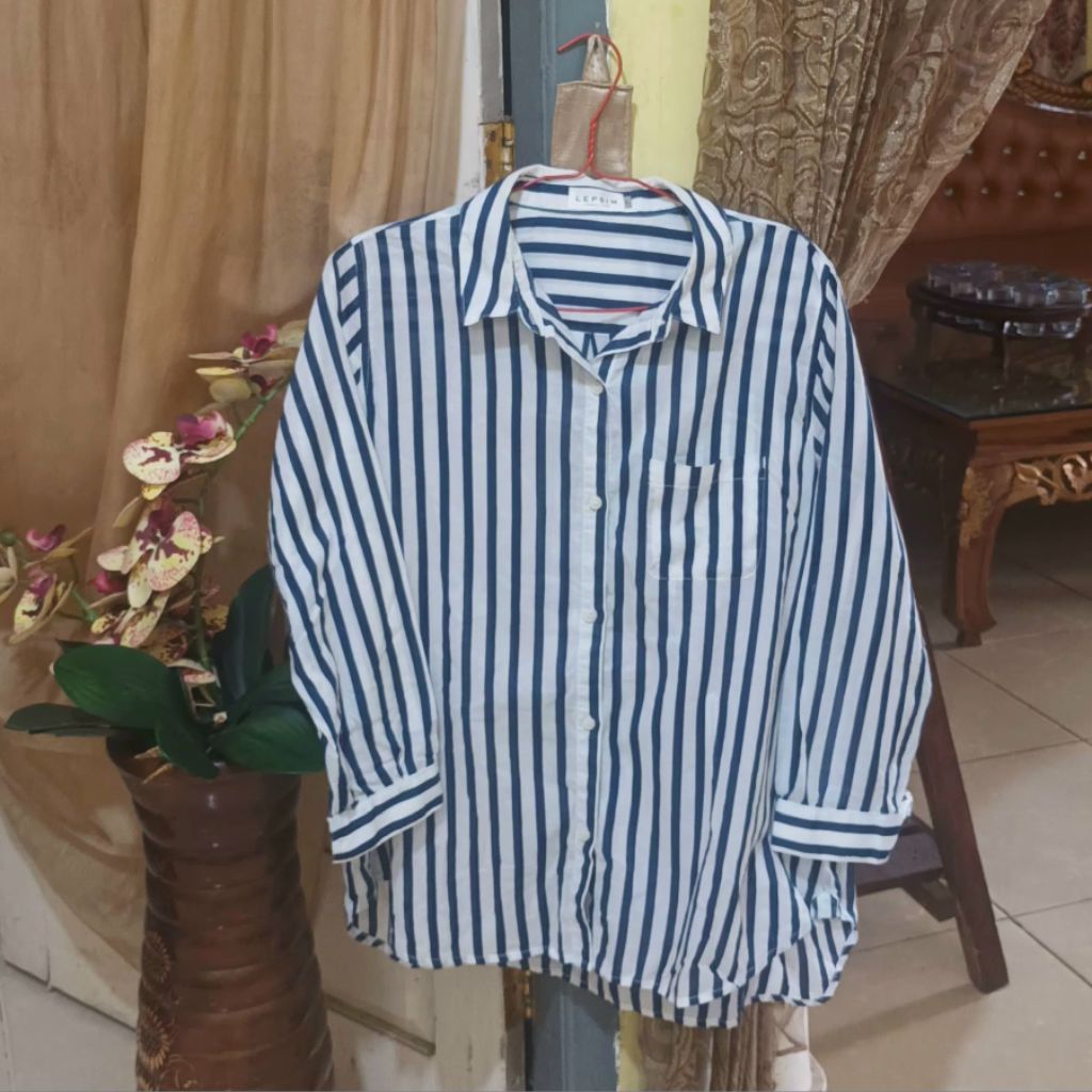 Kemeja perempuan garis garis, kemeja garis garis, kemeja putih biru, kemeja wanita