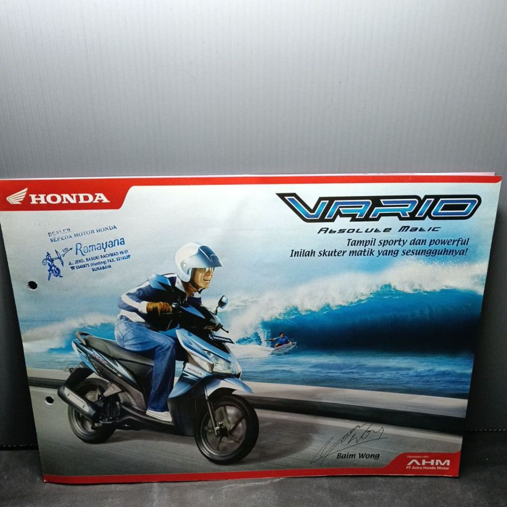 poster brosur leaflet Honda Vario absolute matic
