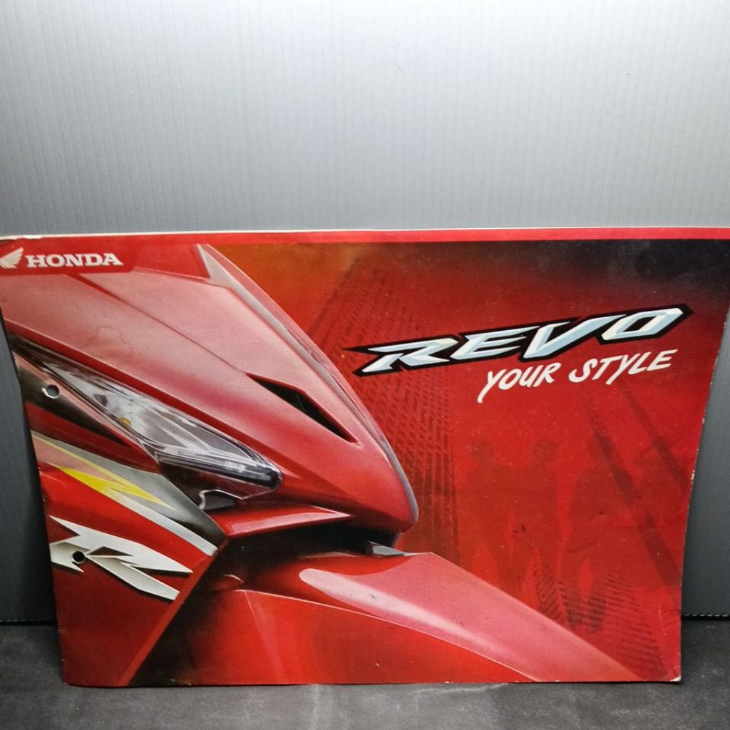 poster brosur leaflet Honda revo