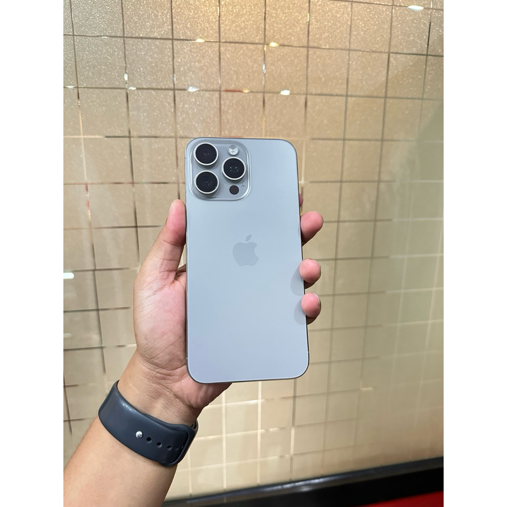 Iphone 15 pro max 256gb ibox fullset seken