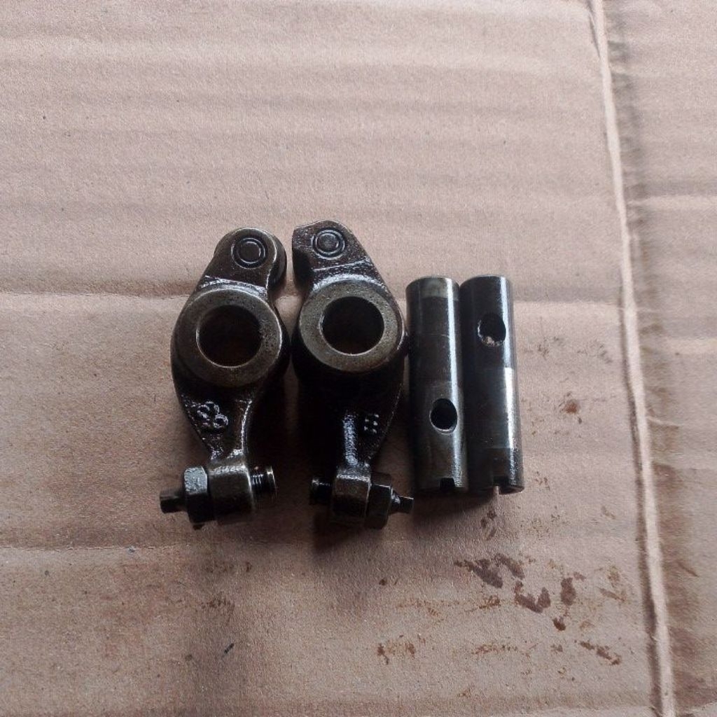 pelatuk klep Honda beat esp, beat digital,sekupi esp,k44,original copotan