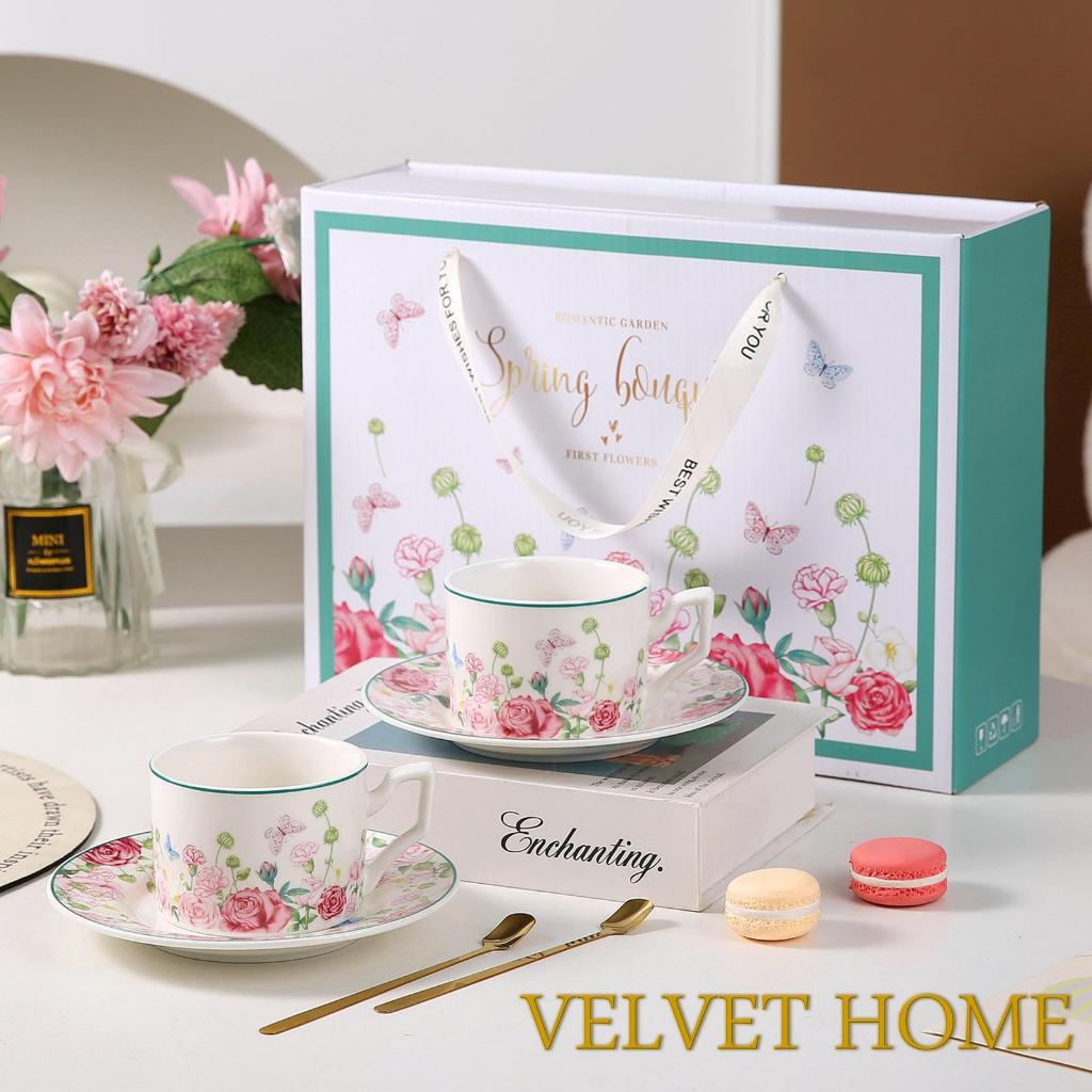 Hampers cangkir double set isi 2 cangkir teh kopi gelas mug holland gift set kado hadiah parcel nata