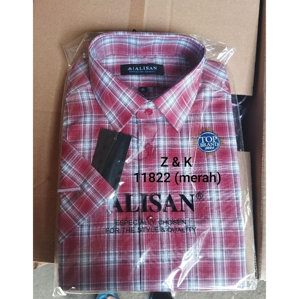 KEMEJA ALISAN MOTIF KOTAK-KOTAK LENGAN PENDEK