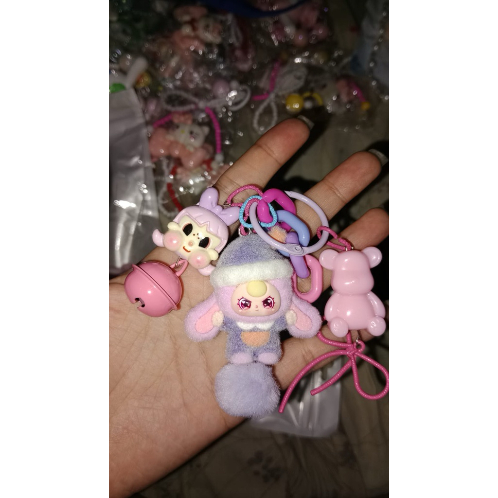 cry baby, baby three dan qee bear bagcharm gantungan kunci