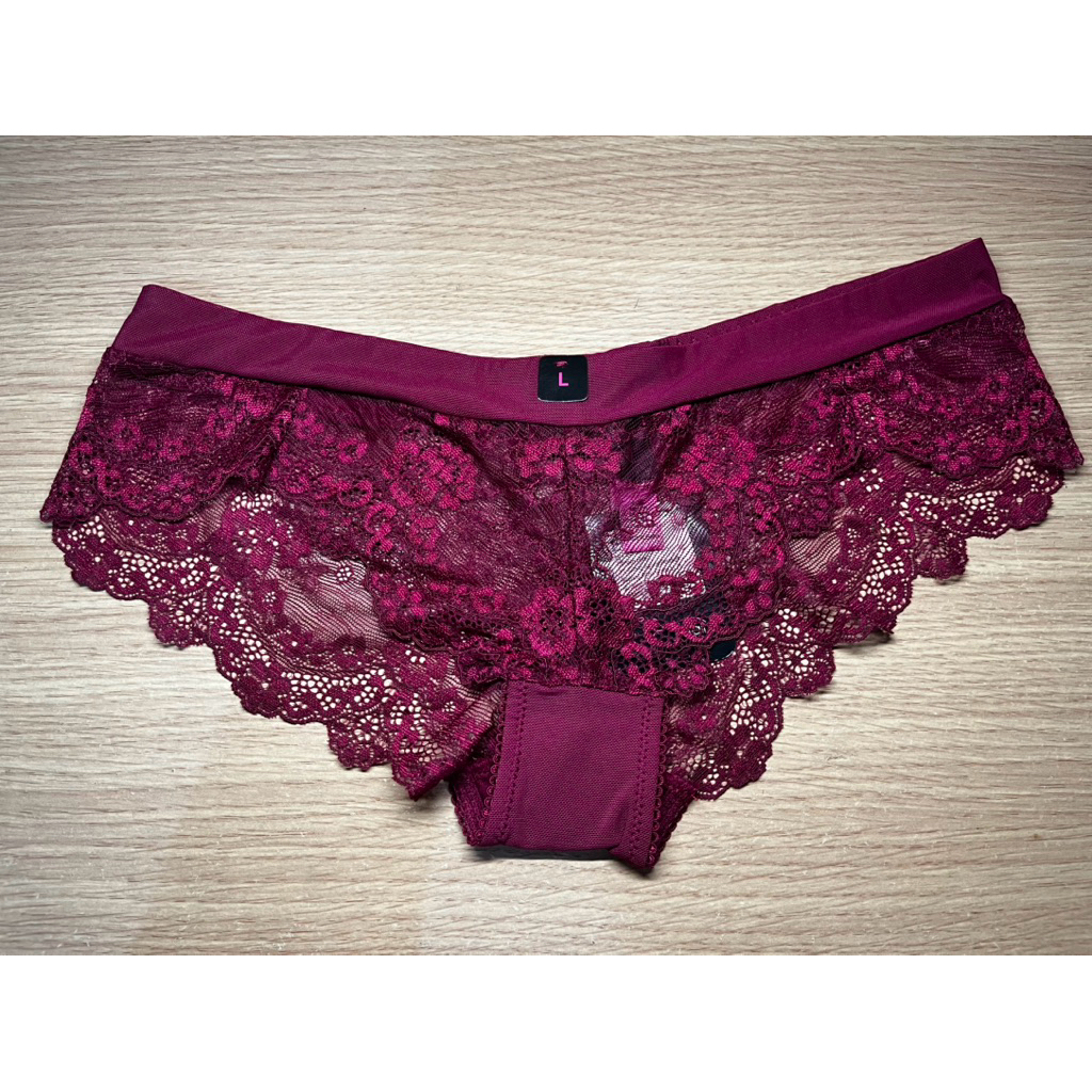 Estair Lace Panties - size L