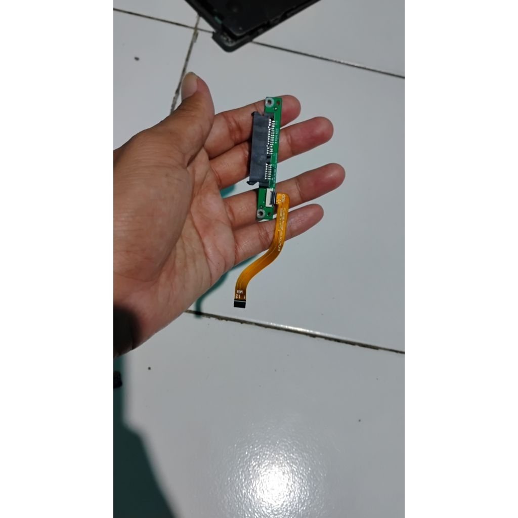 soket hdd/ssd Axioo Mybook 14f