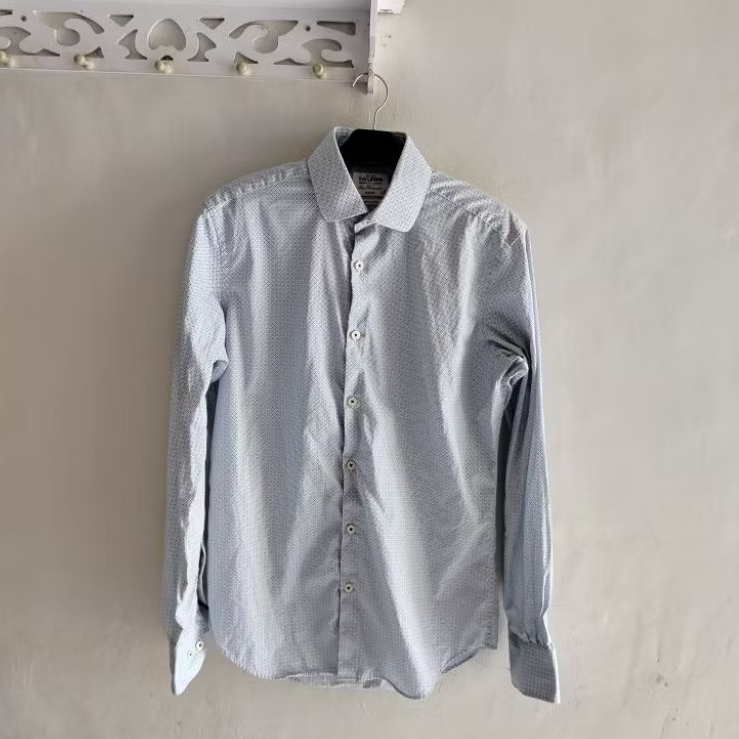 Kemeja Pria TM Lewin Size L Motif Slim Fit Desain Modern