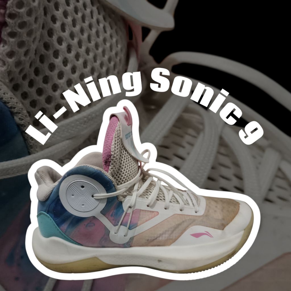 Sepatu basket Lining