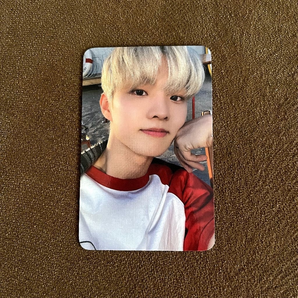 Official Photocard [THE BOYZ (Timeless) - Q / Changmin]