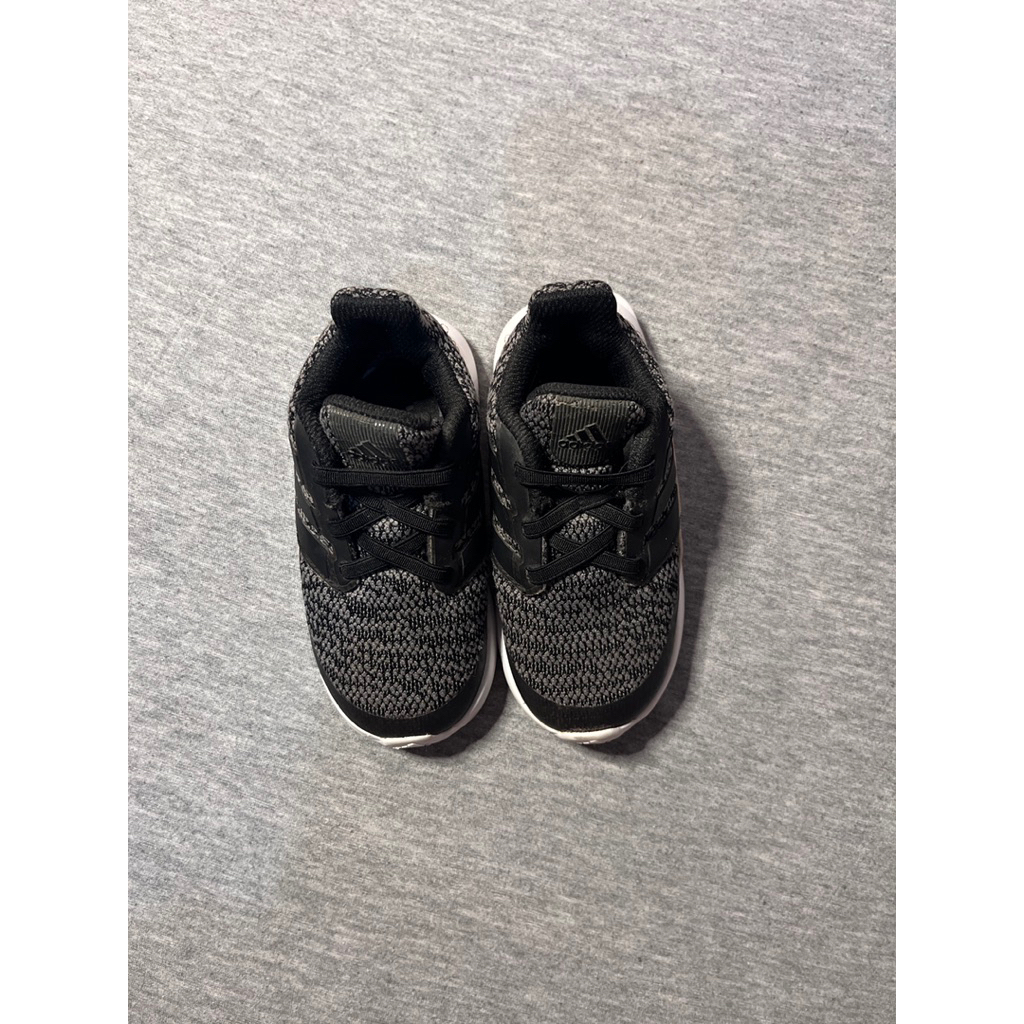 sepatu adidas bayi pl