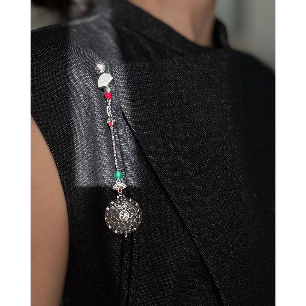 FLOMORS - RUYI PENDANT