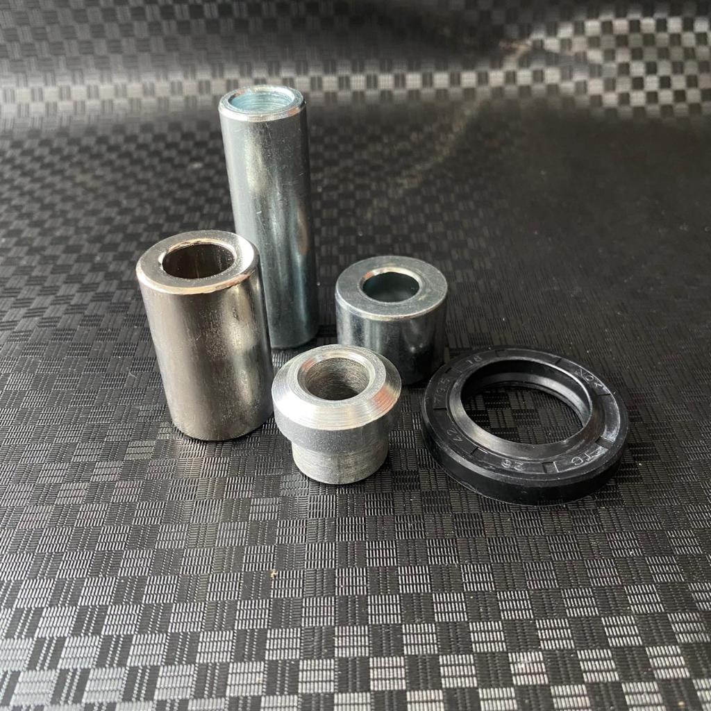 PAKET BOS AS RODA BELAKANG /BOSH GEAR DALAM TROMOL/NAP GIR/BOS PANEL REM KANAN YAMAHA JUPITER Z LAMA