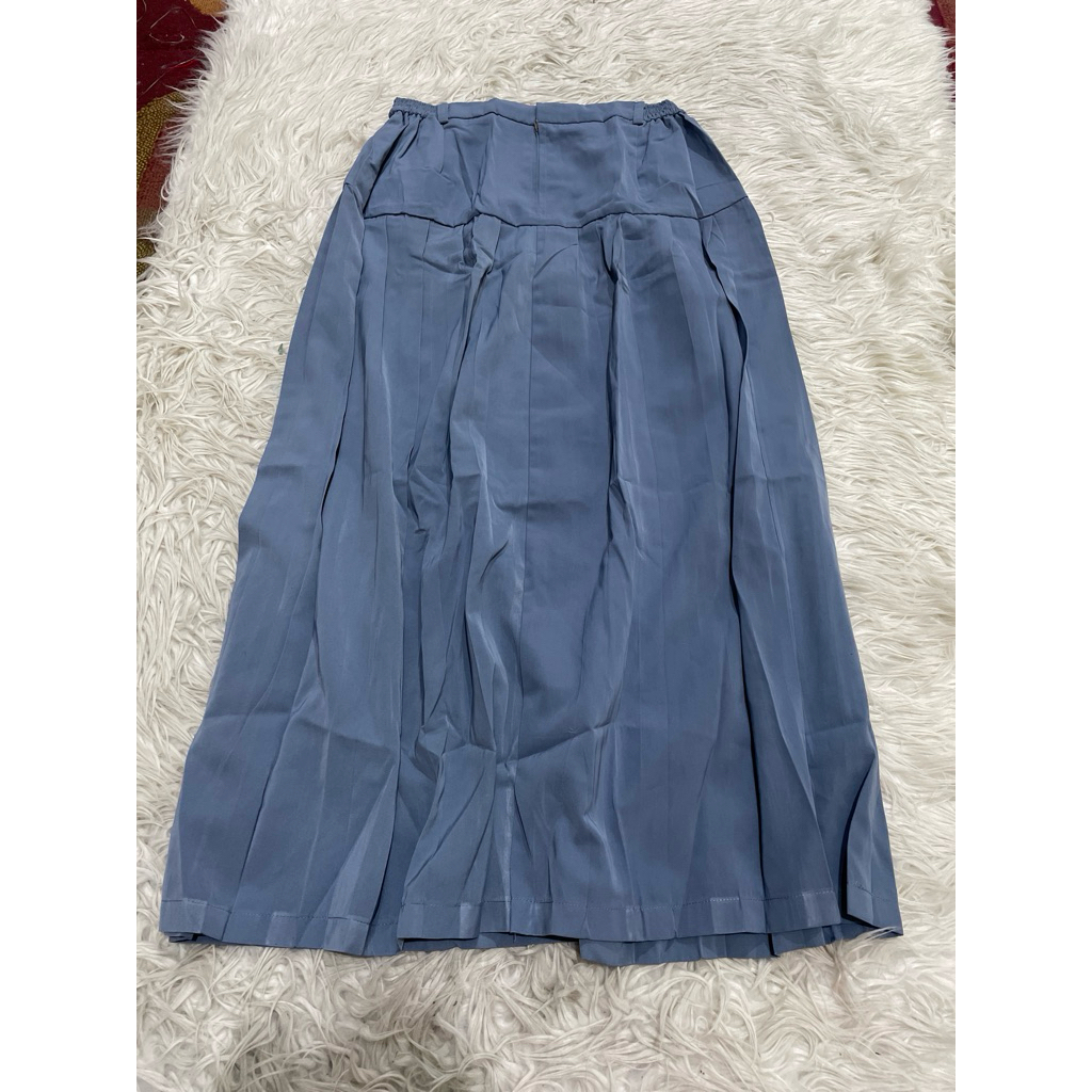 (Obral 2057) Rok rimpel abu-abu panjang SMA bahan licin