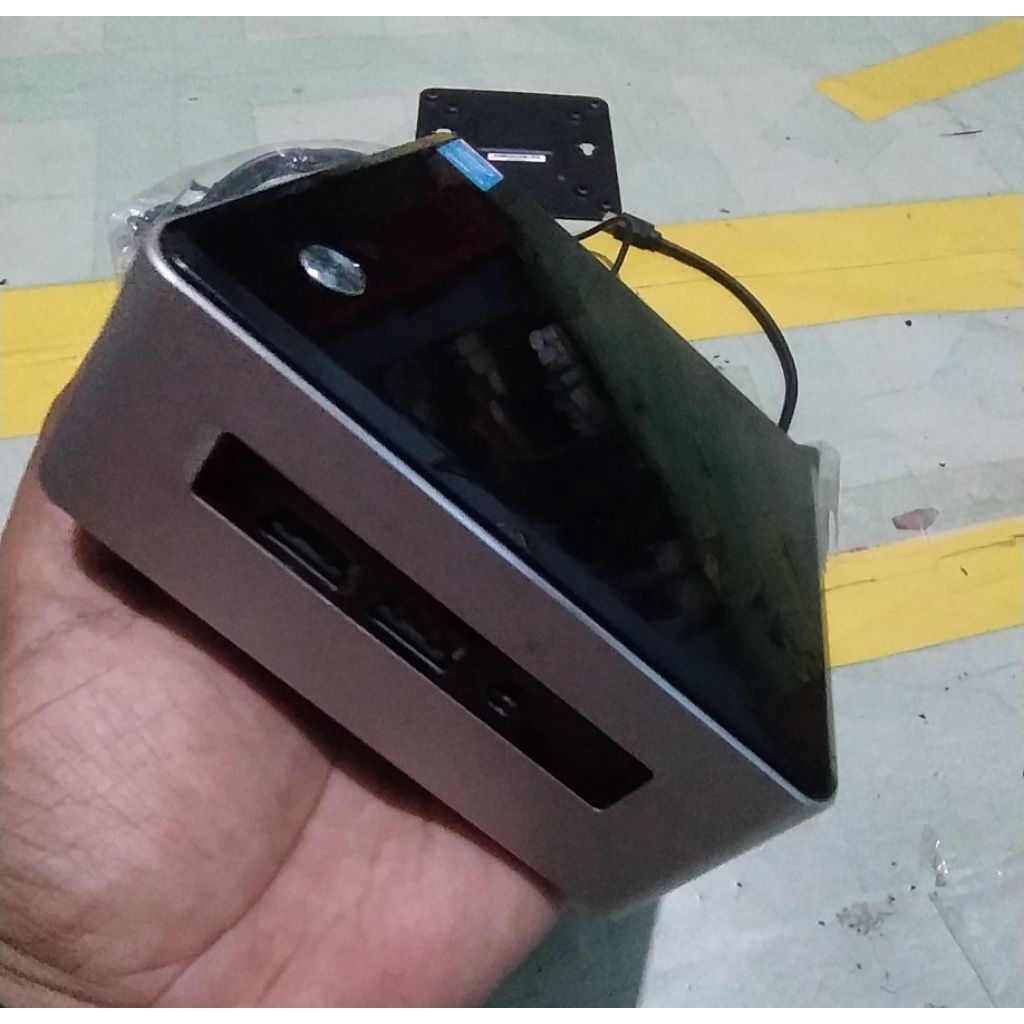 Mini PC Intel NUC5i3RYH  core i3 bekas display