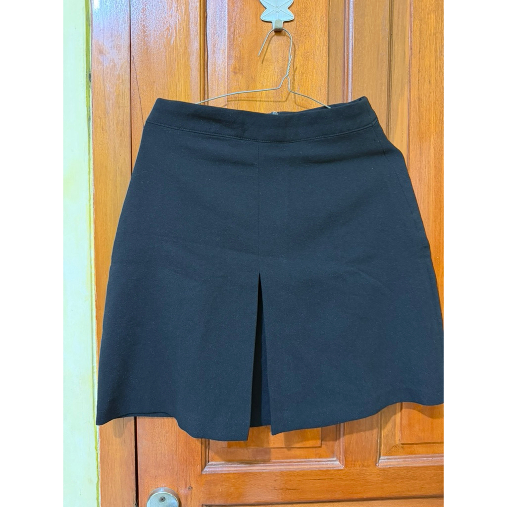Preloved Rok mini Skirt pendek Hitam Wanita