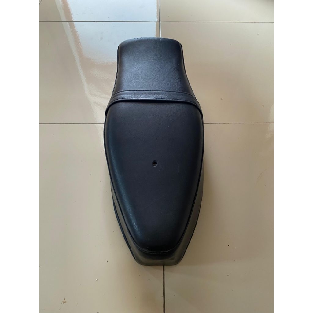 Jok sadle Piaggio Vespa Aquila vespa pts panjang