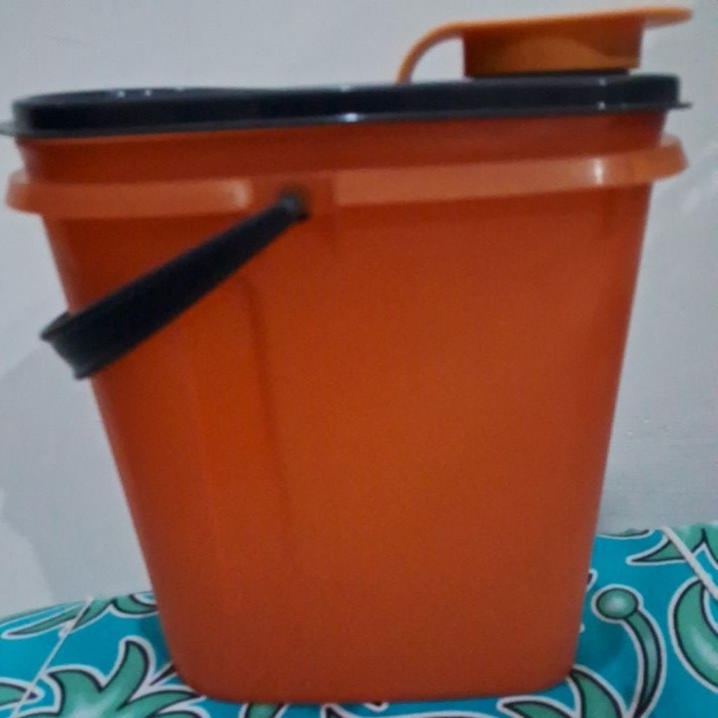 Teko Plastik Pegangan Besar | Teko Tenteng Cantolan