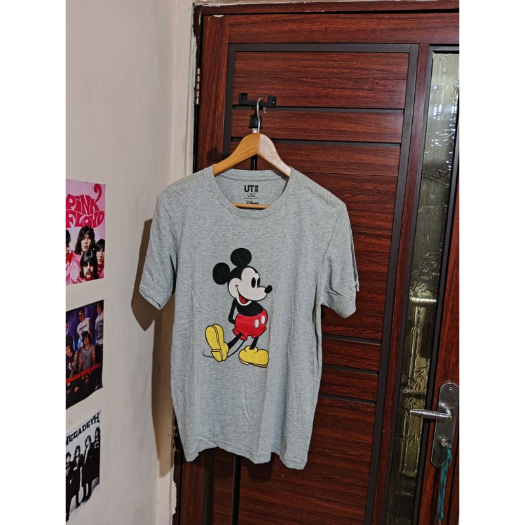 UNIQLO x Mickey mouse