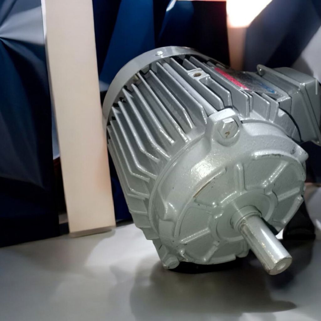 Tatung dinamo 3.7 kw 5 hp 1440 rpm 3 phase 380v bekas