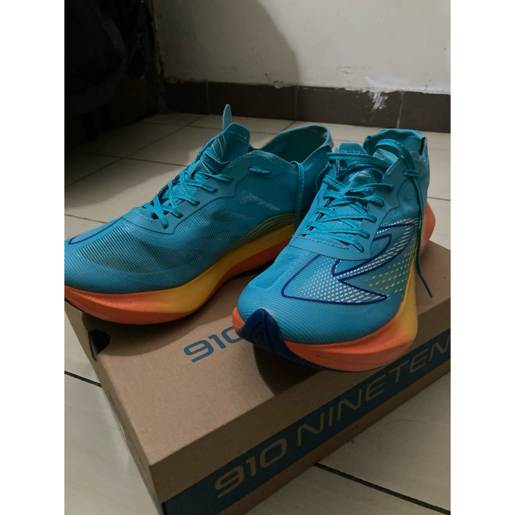 910Haze Strike Pro size 42