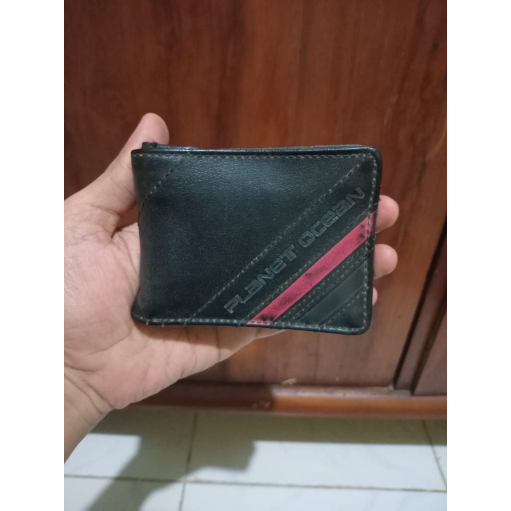 dompet planet ocean