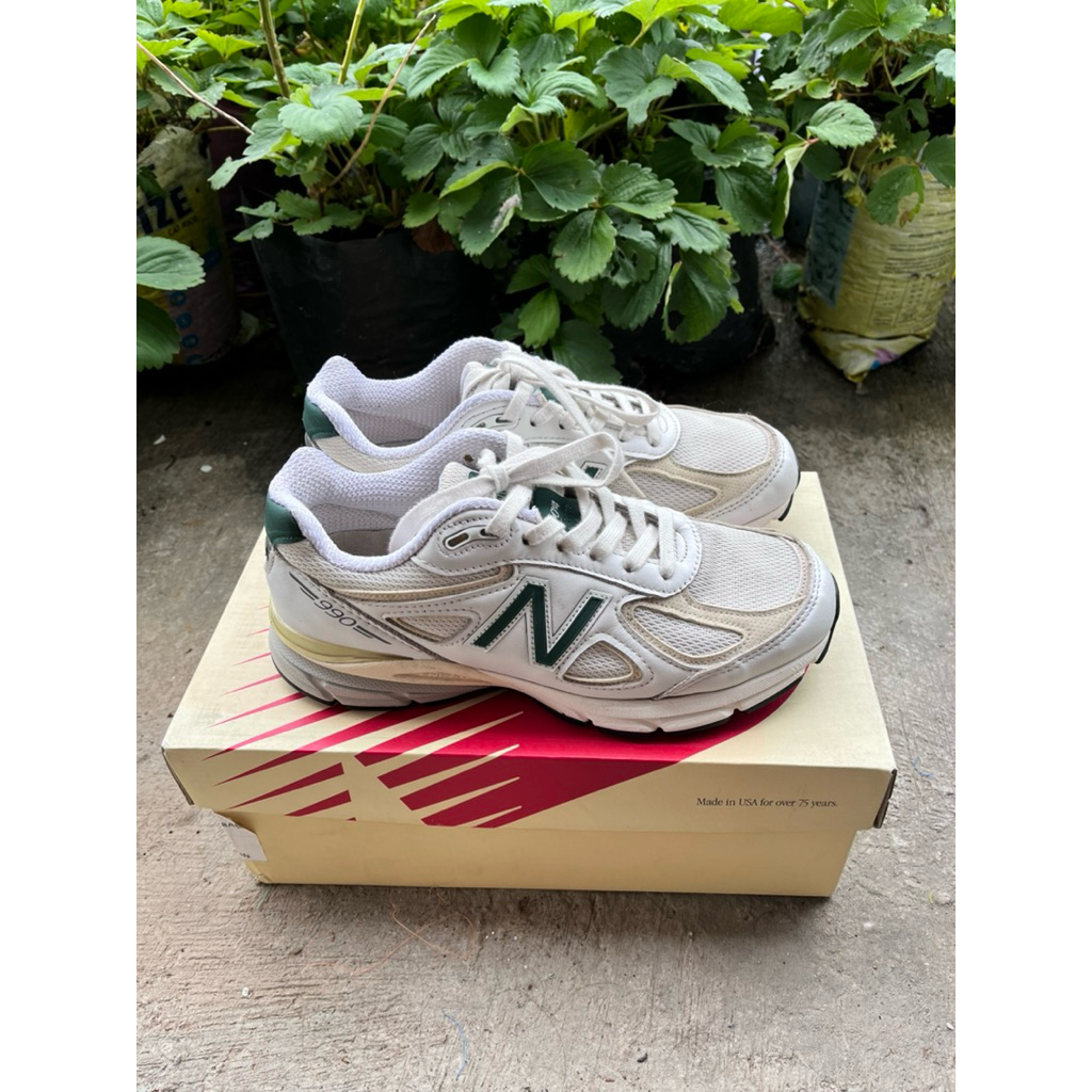 NB 990v4 white green teddy santis