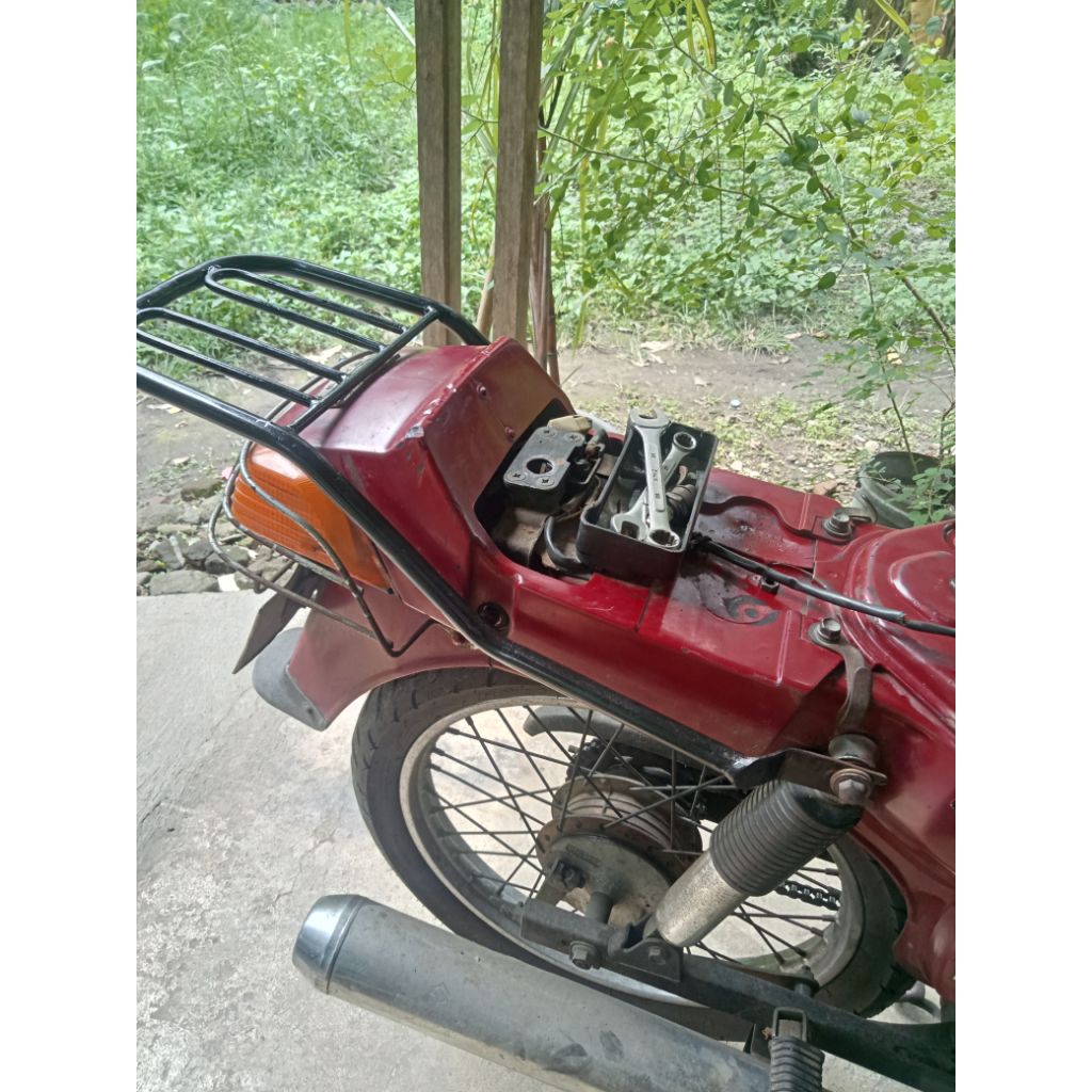 Begel Cargo Suzuki RC 100 BKKBN
