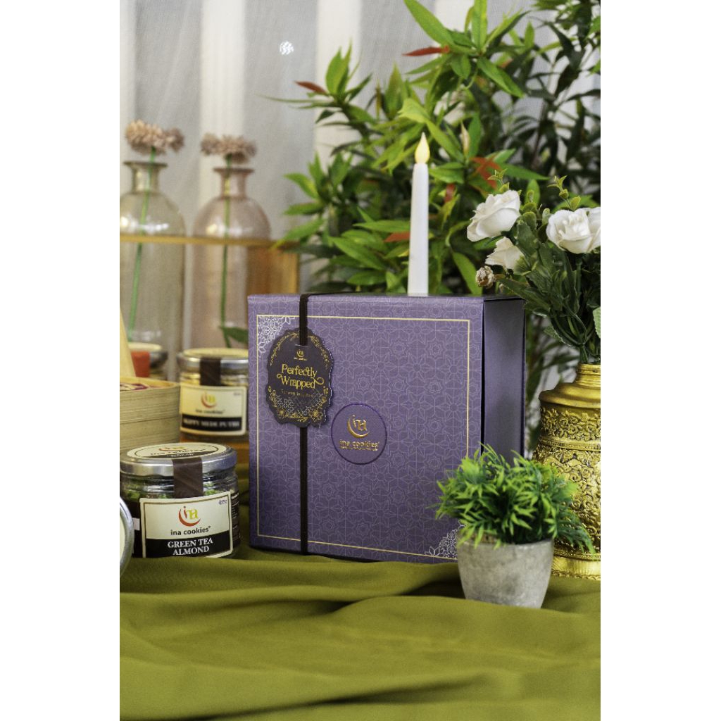 Hampers Ina Cookies Jar