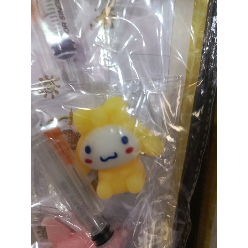MAINAN SUNTIKAN JELLY SQUISHY